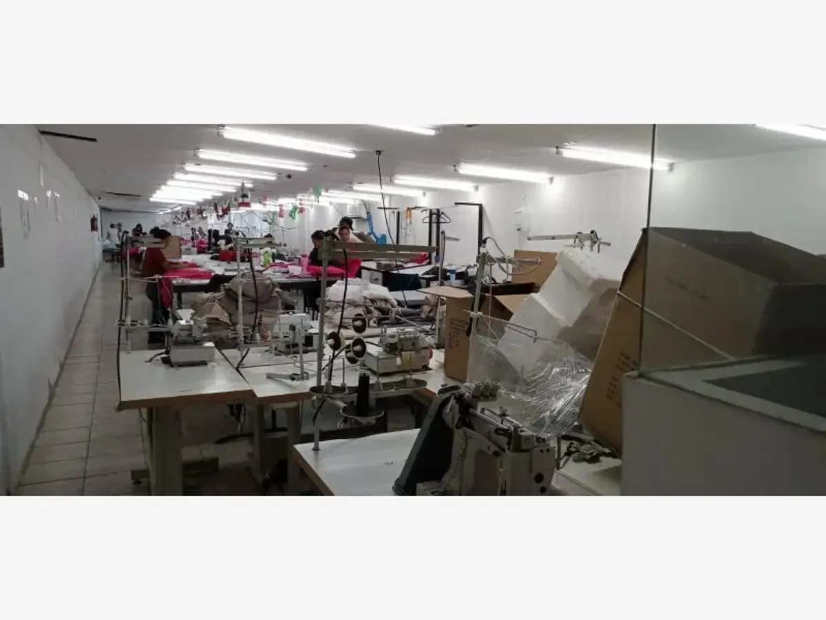 Bodega en Santa Cruz 101, Santa Cruz Buenavista, Puebla, Puebla, C.P. 72150 - Imagen 4